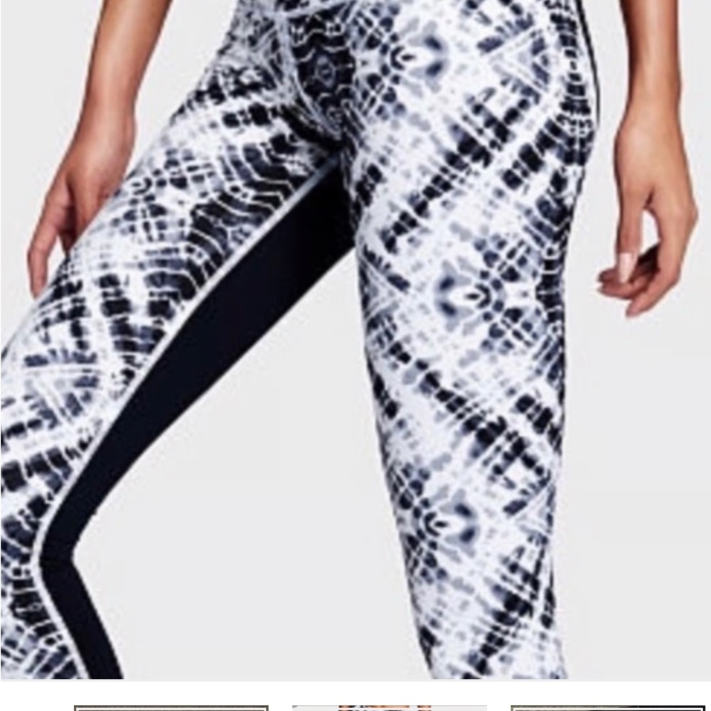 Victoria’s Secret VSX Sport Leggings Size M